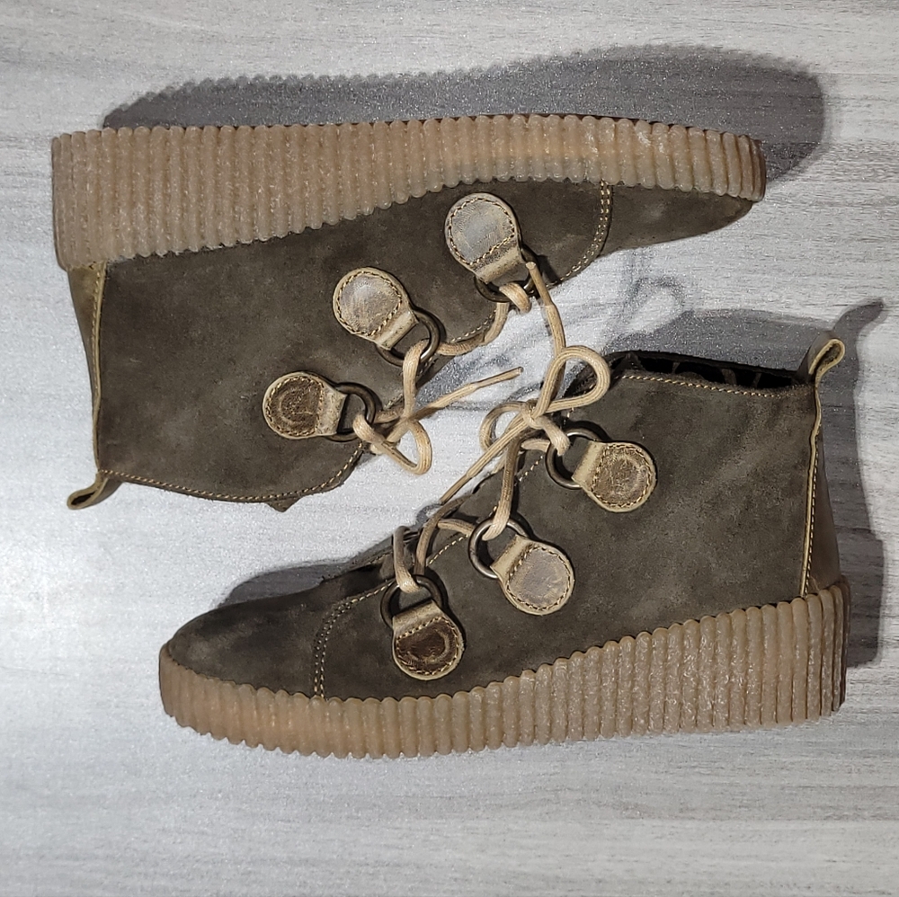 FLY London Olive Green Suede Leather Ankle Boot Bootie Wedge Heel Sneaker Sz 7.5 - Picture 7 of 10